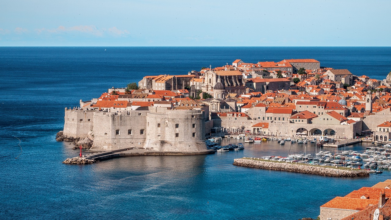 Ogromne kazne u Dubrovniku stižu turistima na kućne adrese