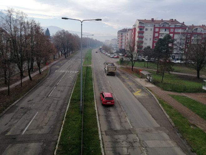Stanje na putevima povoljno ali radovi usporavaju vožnju
