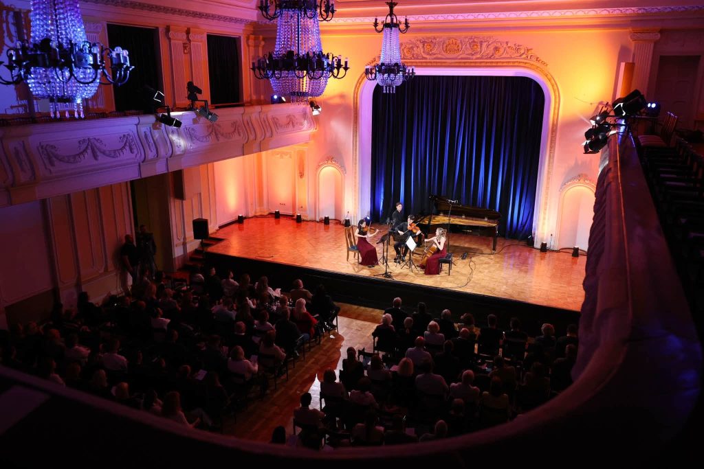 Festival Jesenja sonata završen nastupom ansambla KONFRINGO