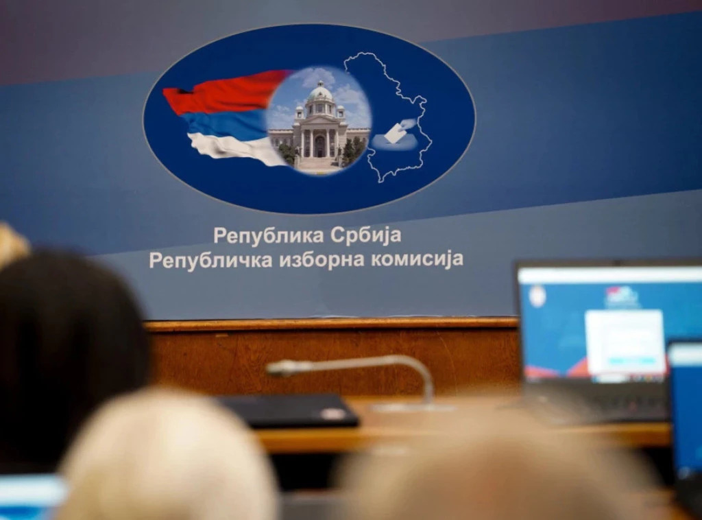 Podnošenje izbornih lista za parlamentarne izbore u Srbiji pri samom kraju