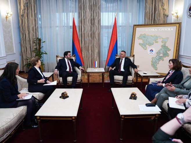 Savo Minić razgovarao sa novim ambasadorom Francuske o novoj vlasti i investicijama