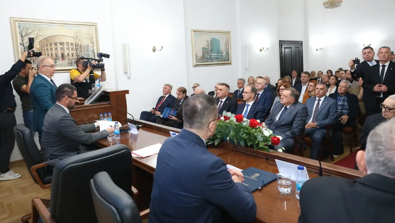 Manifestacija „Od znanja ćuprija“ okupila naučnike iz Srbije, Srpske i dijaspore u Banjaluci