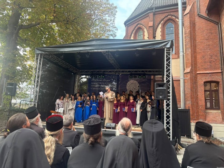 Manastir u Himelstiru svečano osveštan nakon obnove