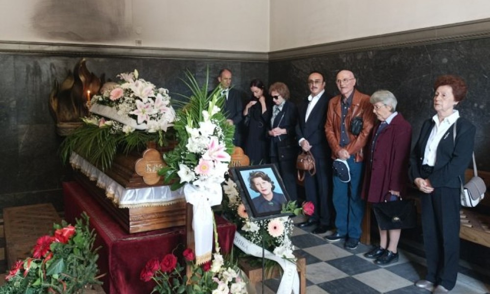 Biljana Plavšić: kovčeg kreće za Banjaluku, sahrana na groblju Sveti Pantelija