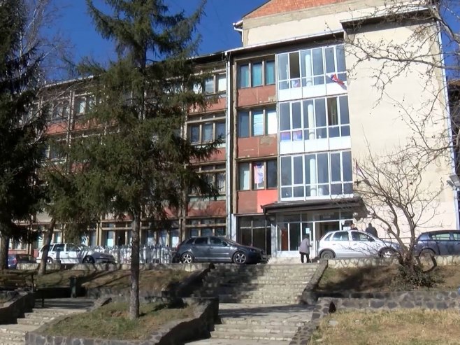 Privođenje u Kosovskoj Mitrovici: Srbin zadržan zbog komentara tokom trke
