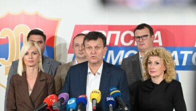 Branko Blanuša poručio da nije ponudio ostavku i da Petrović ostaje isključen iz SDS-a