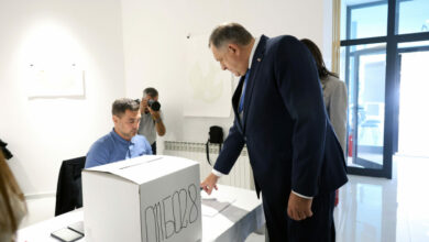 Milorad Dodik glasao u Domu kulture u Laktašima