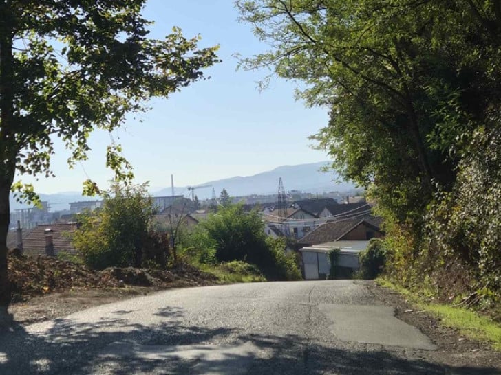 Infrastrukturni problemi u Drakuliću otežavaju javni prevoz i bezbjednost mještana