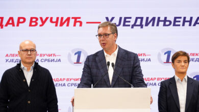 Vanredni parlamentarni izbori u Srbiji: Vučić priznao poraz svoje stranke
