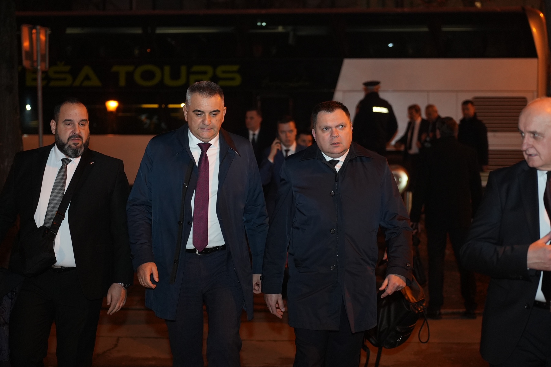 Tvrdnje o mjerama bezbjednosnih službi: Da li je naloženo praćenje građana zbog dešavanja u Srbiji