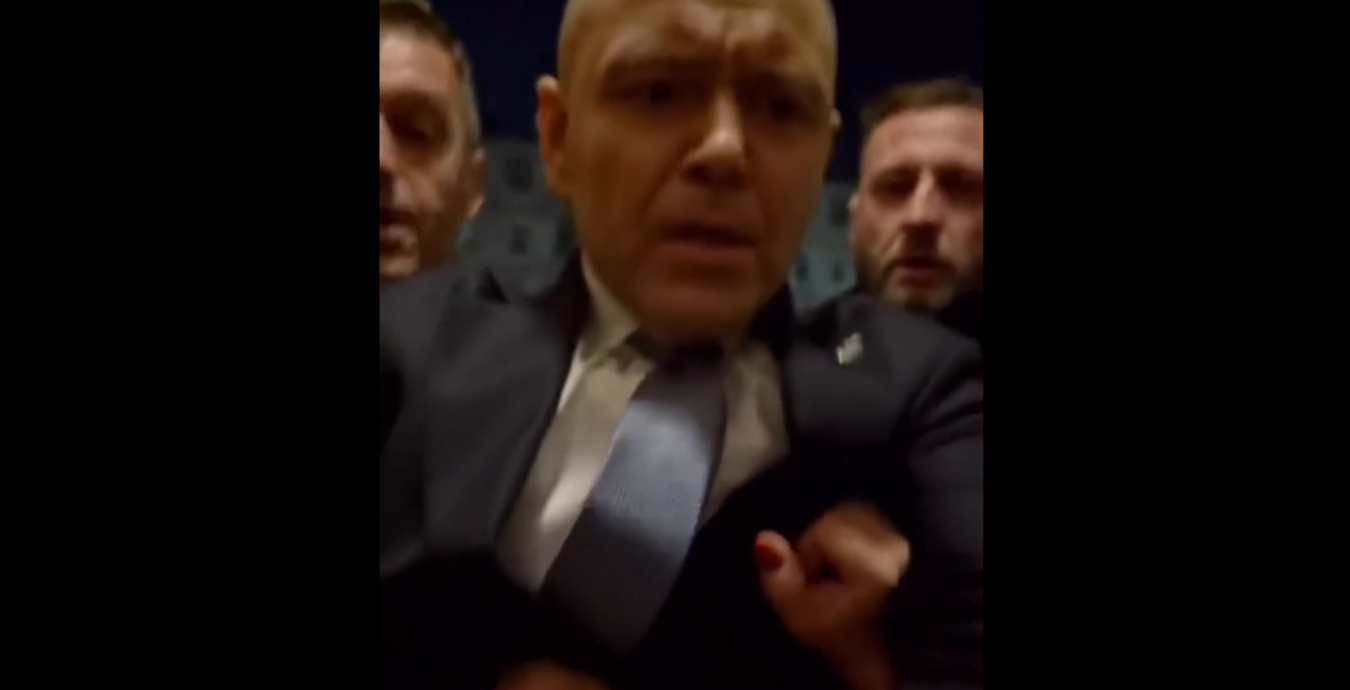 Navrocki se probio kroz demonstrante u Varšavi: pominje se državni udar u Poljskoj