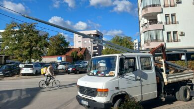 Radovi u Jevrejskoj ulici usporili saobraćaj nakon nezgode