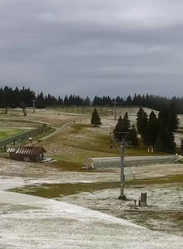 Prvi snijeg pao na planinama u Sloveniji i Austriji