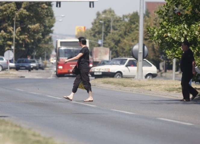 Pojačana kontrola saobraćaja u Banjaluci: Kažnjeno na stotine pješaka i vozača
