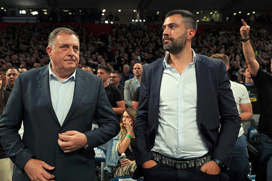 Novi predsjednik Vlade i raspodjela pozicija nakon izbora