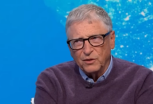 Bil Gejts upozorava na porast sajber-napada uz vještačku inteligenciju u narednih godinu dana