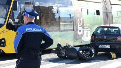 Sarajevo: Maloljetnik zadobio teške tjelesne povrede nakon sudara motocikla i trolejbusa