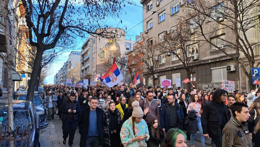Zabrana za studente iz Srbije u Republici Srpskoj: Reakcije i stavovi Aleksandra Savanovića