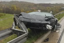 Skupocjeni Lamborgini uništen u udesu na autoputu A1: Sumnja se na trku sa Ferarijem