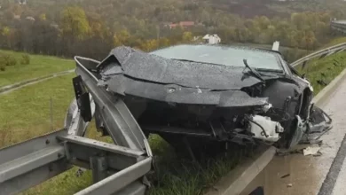 Skupocjeni Lamborgini uništen u udesu na autoputu A1: Sumnja se na trku sa Ferarijem