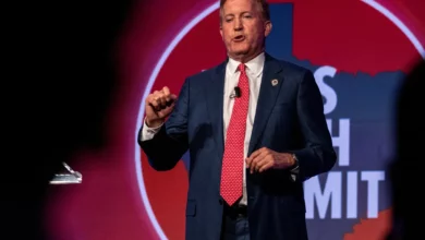 Ken Paxton na dočeku Nove godine sa optuženima za milionske prevare