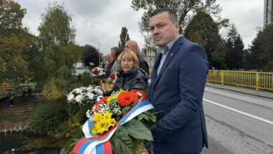 Egzodus Srba iz Sanskog Mosta: U Prijedoru obilježena 31 godina od progona