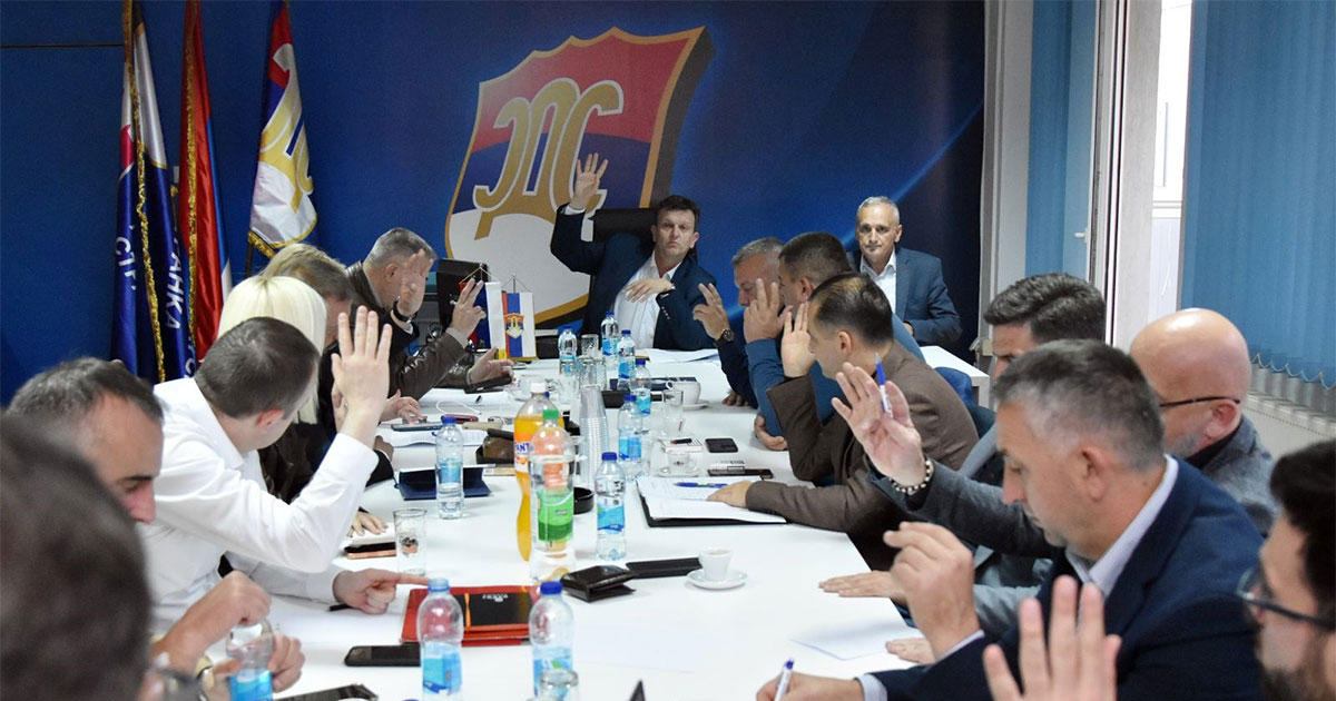 Predsjedništvo SDS-a iza zatvorenih vrata: Blanuša odbija ostavku