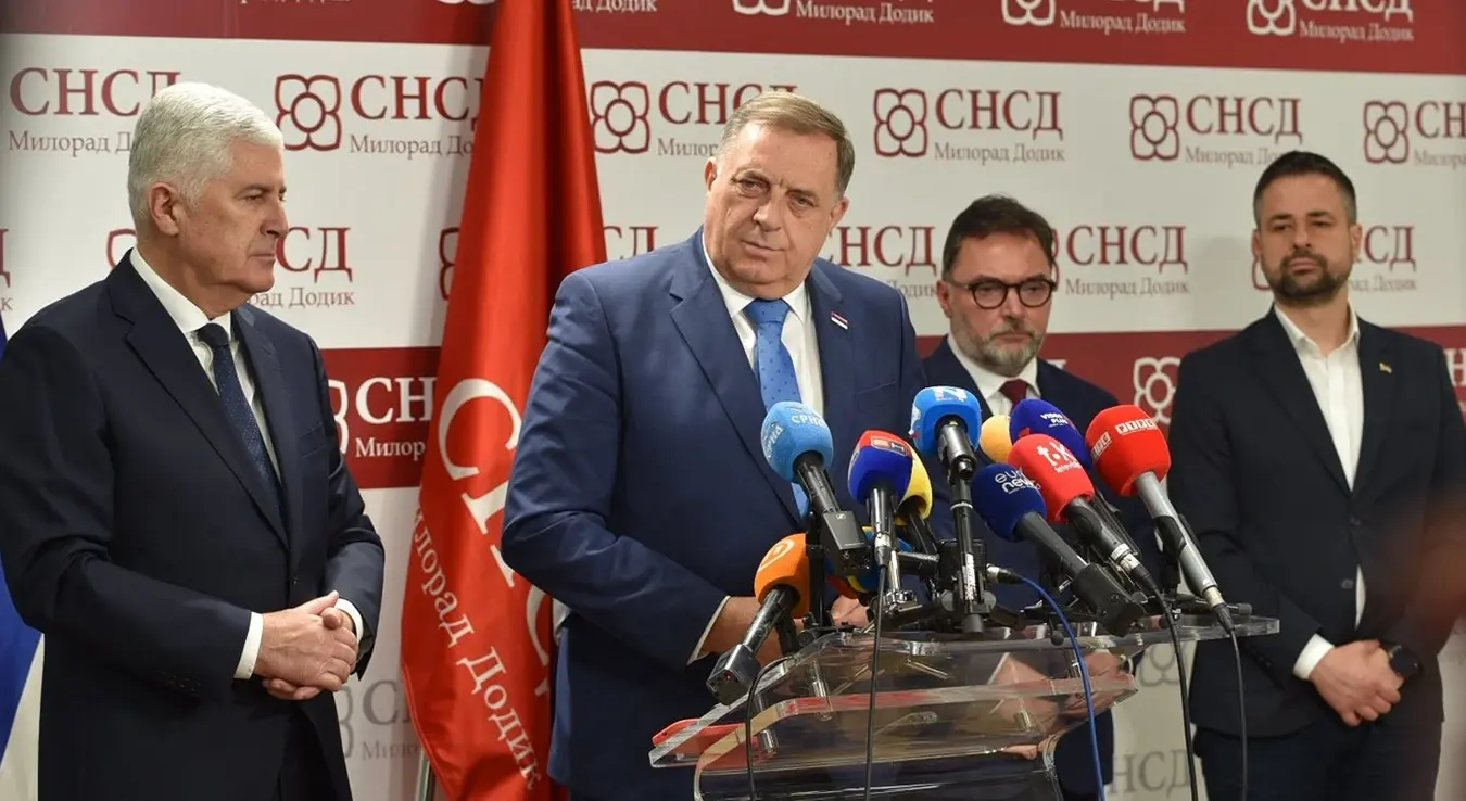 Sastanak delegacija SNSD-a i HDZ-a BiH danas u Palati Republike Srpske