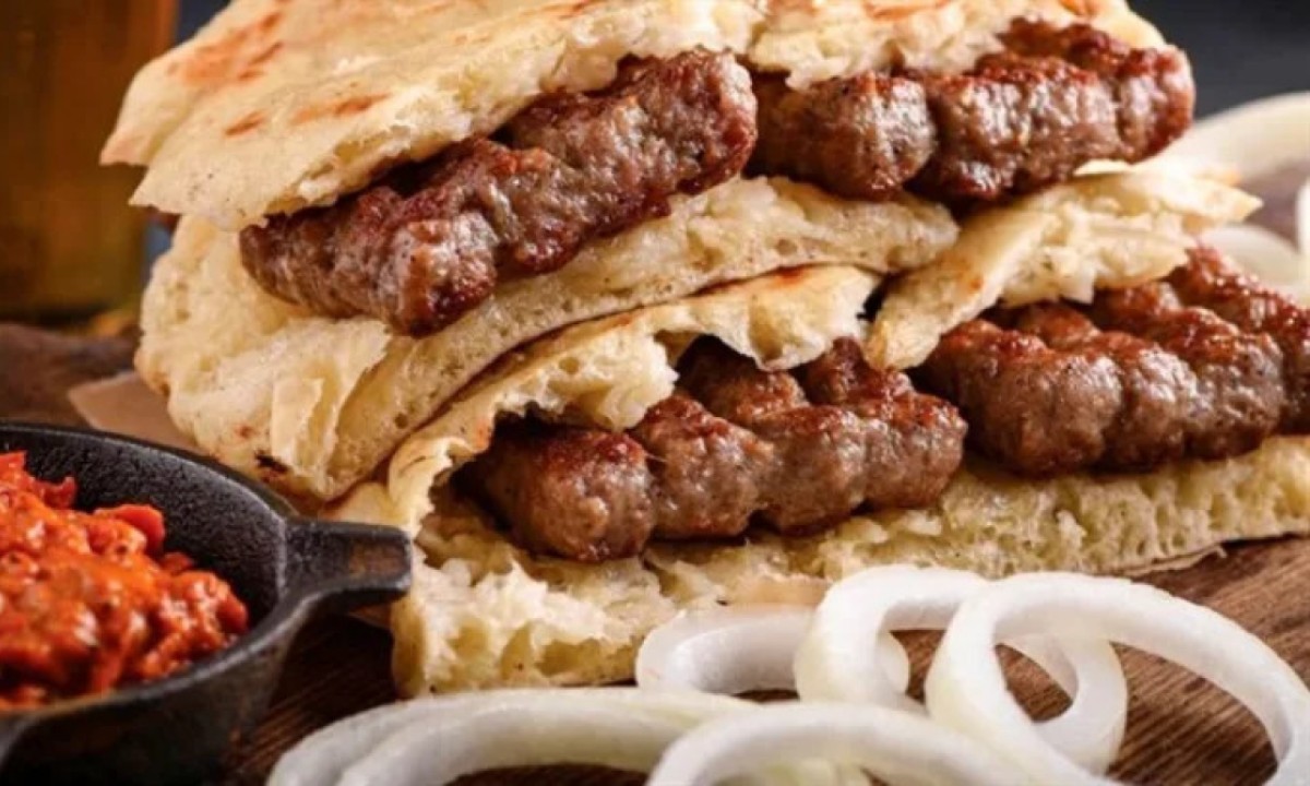 Balkanski specijaliteti usred Kenije: Kako su ćevapi i burek stigli do Nairobija